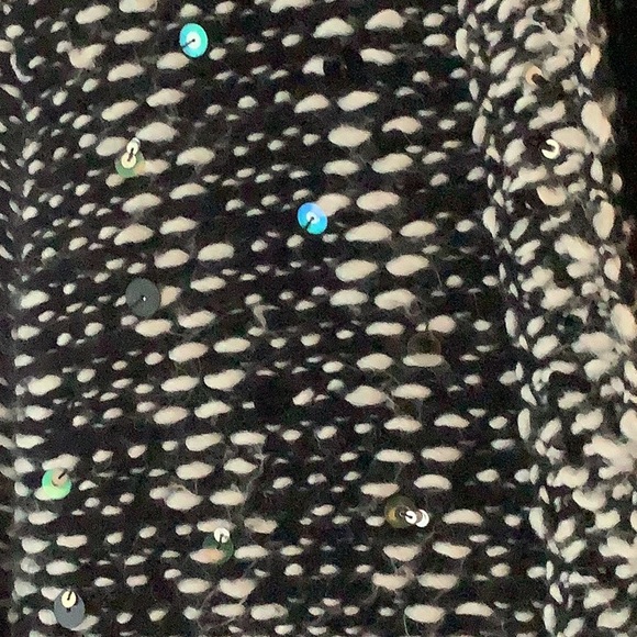 Dana buchman - Picture 3 of 5